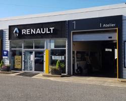 Caroussel_Automobile-Saint-Avé-1.jpg Caroussel_Automobile-Saint-Avé-1.jpg